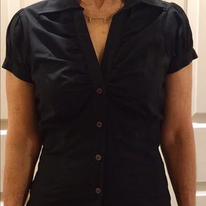 women’s shirt sleeve black button up shirt